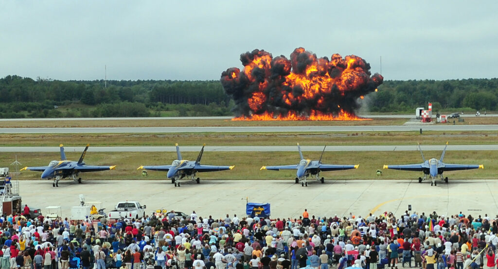 Six Dead After Vintage Military Planes Collide At Veterans Day Air Show Air Show