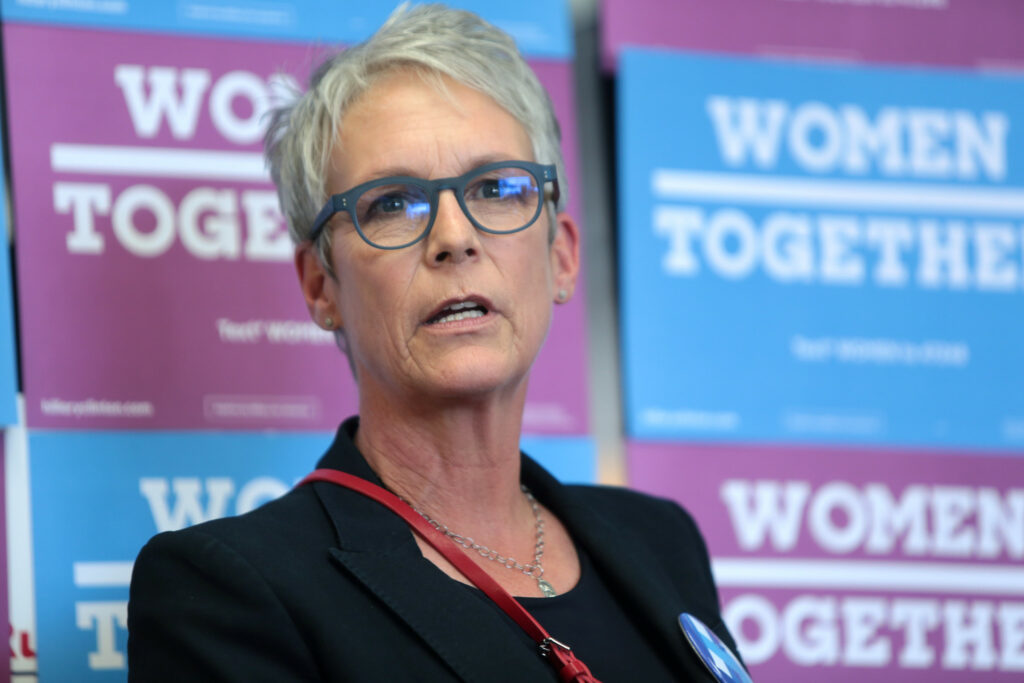 Jamie Lee Curtis Goes On Insane Climate Change Rant Jamie Lee Curtis