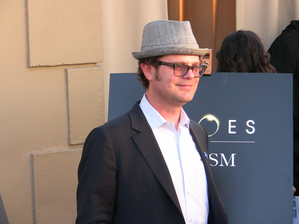 Joe Rogan Blasts Star Of ‘The Office’ For Criticizing Oliver Anthony’s Hit Song Rainn Wilson